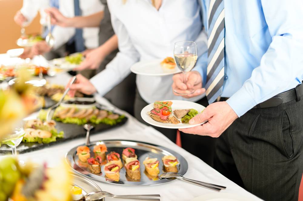 Repas entreprise près de École-Valentin